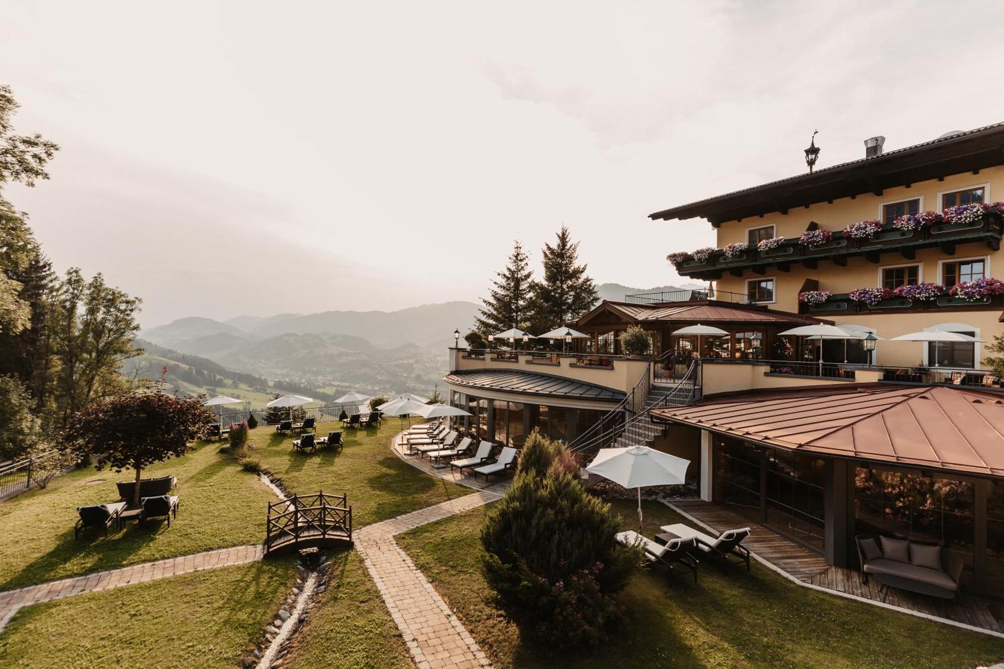 Gut Berg Naturhotel Санкт-Йохан Экстерьер фото